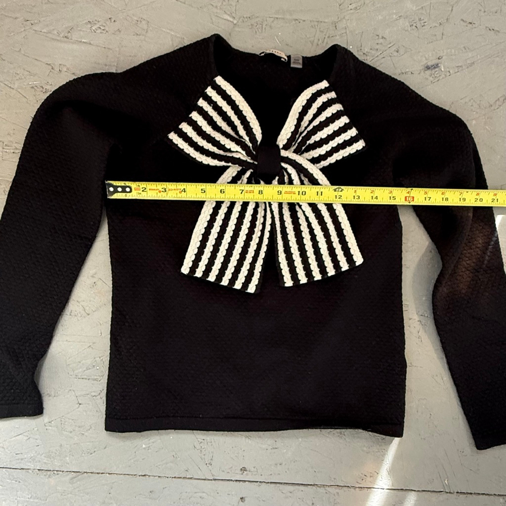 Elie Tahari Black Knit Sweater with Oversized Striped Bow - M - Picture 5 of 6